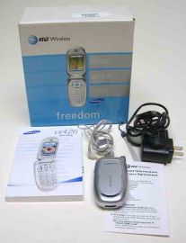 Samsung  x426 cell phone