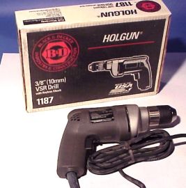 BLACK & DECKER 3/8' VSR DRILL