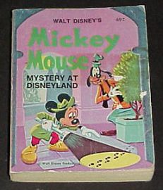 Mickey Mouse - Mystery At Disneyland