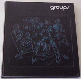 Groups and How to Pose Them