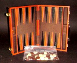 BACKGAMMON SET IN CASE