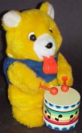 BRIGHT TEDDY BEAR DRUMMER WITH WHISTLE TOY!