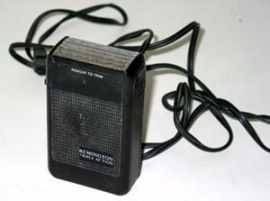 BLACK REMINGTON TRIPLE-ACTION ELECTRIC SHAVER WITH CORD