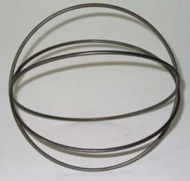 METAL TRI-CIRCLE BALL FOR DECORATING OR CRAFTS