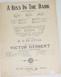 ORIGINAL SHEET MUSIC-VICTOR HERBERT A Kiss In the Dark 1922