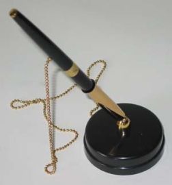 MORRIS EBONY COUNTER PEN W/CHAIN & BASE MOUNT