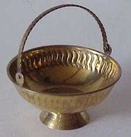 BRASS DECORATIVE BASKET