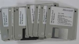 MICROSOFT EXCEL FOR WINDOWS - 9 DISC SET