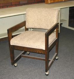 Waiting lounge/client chairs