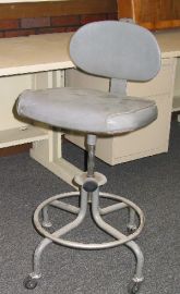 Classic adjustable office chair(grey)