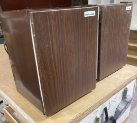 Frostman Compact Refrigerator - Brown