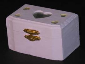 SMALL LAVENDER WOODED BOX
